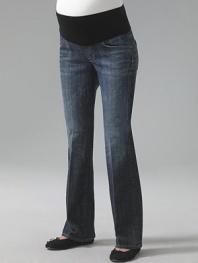 Stretch cotton five-pocket jeans have a comfy elastic waistband to take you through all nine months in style.THE FITStretchy panel at waist Standard bootcut proportion Front rise, about 12½ Inseam, about 33THE DETAILSFaux fly Rivet detail Faded down center legs Signature stitching on back pockets Distressed Pacific Ocean wash Nylon/spandex belly panelCotton/elastene denim Machine wash Made in USA 