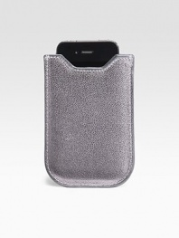 A sleek and compact case is handcrafted specifically for the iPhone in metallic leather. Soft, protective chamois lining securely holds the unit in place. Handcrafted in leather Also fits newer Blackberry models Padded sides with a form-fitted construction 3½W X 5H Made in USA 