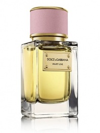The inspiration for Velvet Love is the carnations of Lake Como. Velvet Love's redolent carnation flowers envelop oriental notes, giving in to an exhilarating rush of ylang ylang and pepper. The bottle is displayed in a precious black velvet box bearing an engraved golden plate and silky inner fabric. Also ideal as a gift. 1.6 oz.