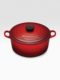 Crafted from heavy stoneware, Le Creuset cookware is the ultimate ingredient for chefs and home cooks worldwide. With its recessed-edge lid, this enameled cast iron oven masters slow cooking, evenly distributing and retaining heat.