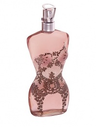A seductive and sophisticated blend of rose, orchid and vanilla creates a floral oriental scent that is deliciously sensual and romantic. Absolutely intoxicating and irresistible, like lace upon the skin, this fragrance is intensely desirable. 