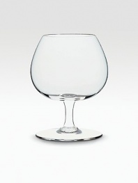 A clean and elegant design mouthblown in France from full-lead crystal. 5¾ highHand washMade in France