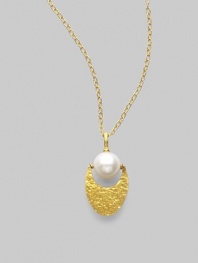From the Lobe Collection. A 10mm pearl and 24K gold crescent hang on a delicate chain link.Pearl 24K yellow gold Length, about 16 - 18 10mm pearl Pelican clasp closure Imported 