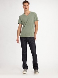 The softest tee you'll ever own, designed in superior pima cotton. V-neck Cotton Machine wash Imported 