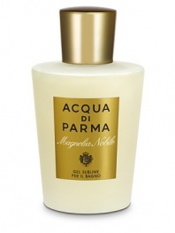 Indulge yourself with this luxurious and rich foaming bath and shower cleansing gel from Acqua di Parma's Magnolia Nobile collection. Relax and step into the world of the noblest palazzo gardens in Italy, highlighting the delicate and sensual Magnolia flower. Used in the shower or as a moment of relaxation in the bath, the formula is enriched with silk proteins and vitamin B5, creating a wonderful pampering experience while also protecting the skin. 6.7 oz. 