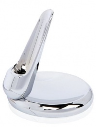 Elegantly designed with polished chrome. The perfect accessory for a great razor. 