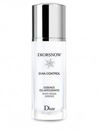Silky, ultra-penetrating serum helps re-balance DNA activity to optimize the 5 transparency features of the skin and improve overall transparency during the day. It effectively illuminates and firms to fully reveal the vibrant translucency of a fresh, luminous complexion. 1.69 oz. 