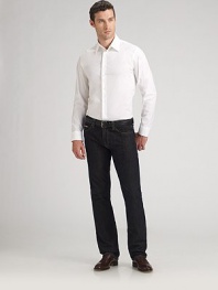 Crisp button-down gives just the right amount for a modern, comfortable fit. Bluff edge collar Button cuffs Shirttail hem Cotton/nylon/elastene; dry clean Imported