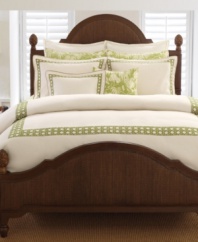 Rich cotton sateen creates the perfect getaway. Gorgeous cane latticework embroidery borders a soft ivory ground upon this inviting duvet cover from Tommy Bahama.