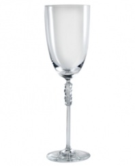 As sturdy as it is striking, the Modern Grace flute by Villeroy & Boch is amazingly dishwasher safe. A cluster of crystal puts a quirky-fun twist on otherwise clean lines.