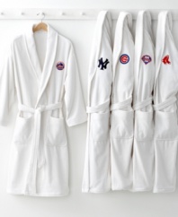 Take a breather with indulgently soft cotton robes embellished with your favorite Major League Baseball team's logo. Perfect for avid fans and ideal for gift giving! Embroidered with appliqué. One size.