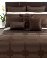 Expand your style horizons. The Meridian Sepia duvet cover from Hotel Collection brings a modern look to the bedroom with an ombré print and geometric grid in a rich espresso hue. Button closure.