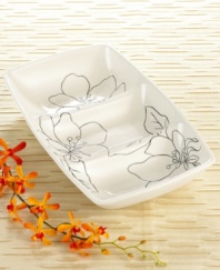 Bring out bold flavor with this cool, contemporary tray. Serves three mini appetizers. Coordinate with the Laurie Gates Anna dinnerware and dishes collection or use alone for a hint of contemporary flair.