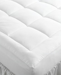 Relax upon luxurious 1000-thread count cotton without worrying about a thing! This mattress pad is crafted of quilted cotton on the top, while its reverse features waterproof, non-woven fabric for a secure combination of durability and comfort. In addition, its four-sided warp-knitted elastic skirt keeps this pad in place.