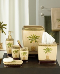 Bring the sultry sophistication of the tropics into your bathroom with this Banana Palm wastebasket. Adorned with palm trees, this basket will turn tidying up into a beach side voyage.