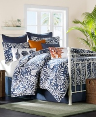 Feel the ocean breeze. Give your bedroom the relaxed feel of summer all year long with this Pacifica Comforter set from Harbor House, featuring a swirling underwater motif in refreshing navy and white hues for a completely stylish set.