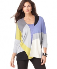 Like a work of art, Alfani's colorblocked cardigan adds a creative look to any outfit! The simple silhouette puts the focus on the unique pattern.