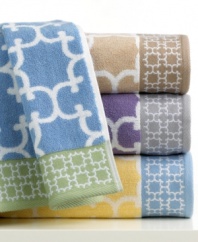 Shower your bath with beautiful color and design from Charter Club. This Trellis hand towel boasts a jacquard woven latticework design that offers exceptional softness and absorbency. Comes in an array of fresh hues.