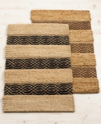 Classic cable and traditional jute braiding meet in this stylish rug from Lauren Ralph Lauren. Natural backing.