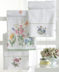 Elegant yet whimsical, the Butterfly Meadow bath towels are woven with the grace and style you can expect from Lenox. Inspired by dinnerware, these towels have a design created by artist Louise LeLuyer.