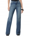 A curvy fit and a stovepipe leg make this Style&co. jeans ultra-comfortable – the sparkling studs make them extra cute!