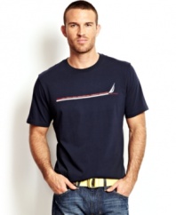Steer yourself to great casual style with this sailing-inspired t-shirt from Nautica.