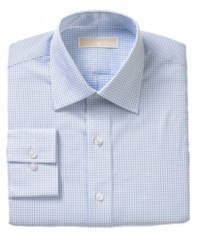 Versatile enough for year-round style and everyday cool, this comfortable cotton dress shirt from Michael Kors is a primetime player for workweek rotation.