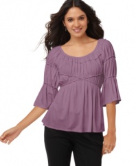 Figure-flattering and easy-to-wear this versatile top from Studio M is casual, but still work appropriate.