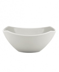 Feature modern elegance on your menu with this Classic Fjord all-purpose bowl. Dansk serves up serene gray stoneware with a fluid, sloping edge for a look that's totally fresh.