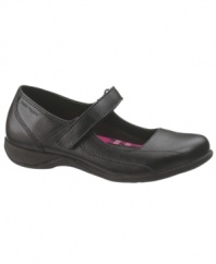 She's got school spirit in these classic Mary Jane updated with a modern look from Hush Puppies!