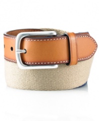 Casual cool is right at your fingertips with this belt from Tommy Hilfiger.
