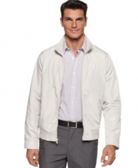 This lightweight bomber jacket will let your style soar.  A classic layer from Perry Ellis.