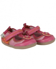 Add some color. Make her outfit pop with these vibrant Robeez shoes designed for comfort and muscle development.