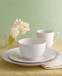 Understated styling and supreme durability make Martha Stewart Collection Whiteware ideal for everyday use. The classic design of the wide-rimmed Kensington 4-piece place settings was inspired by turn-of-the-century English styles.
