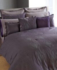 Sean John style, now for the bedroom. Boasting rich plum cotton embellished with an Ogee pattern in understated gray, the Ciroc comforter set takes sophistication to a whole new level.