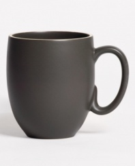 With a powdery matte finish and clean modern shapes, this dinnerware collection from renowned designer Vera Wang brings minimalism to the table with chic style. In soft, natural graphite, this mug coordinates perfectly with any decor.