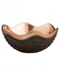 Featuring a bold new look for Nambe's signature metal, the handcrafted Copper Canyon serving bowl captures the beauty of the American Southwest in radiant copper with a rippled green patina.