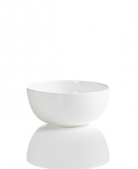 Set 5-star standards for your table with this sleek berry bowl from Hotel Collection. Balancing a delicate look and exceptional durability, the translucent Bone China collection of dinnerware and dishes is designed to cater virtually any occasion.