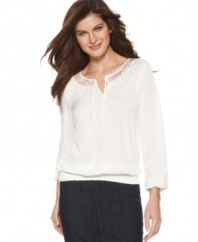 This Ellen Tracy look is a glammed-up version of the easy peasant top, thanks to sequin embellishment at the neckline!