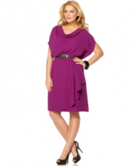 Nine West's plus size dress is positively alluring with its gorgeous blouson-style fit and slightly ruffled, draped tier at the skirt. A look that moves easily from day to night!