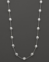 From the Siviglia collection, a necklace with medium-sized stationed beads, designed by Marco Bicego.