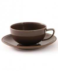 Rich chocolate hues and a dashing coupe shape give this collection from Calvin Klein undeniably chic style. The Tonal Edge dinnerware features lush brown glaze over fine porcelain with a matte bisque rim to create a duality of color.