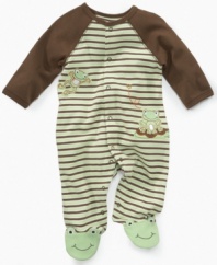 Your little pollywog will be a grown-up frog before you know it! Make sure he's cute as can be in these adorable coveralls from Little Me.