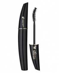 A LANCÔME FIRST:DIVINELY LENGTHENED, VOLUPTUOUS CURVES. SILKY GLIDE. PURE BLACK LASHES.All-in-one mascara lengthens, volumizes, and curves lashes all day.Enriched with black essence pigments, the formula glides on easily and gives a deep, black result.Long-lasting formula is virtually smudge-proof, tear-proof and easily removable.