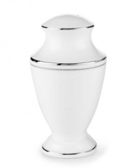 From the Lenox Classic Collection, Federal Platinum formal dinnerware and dishes add a luxurious note to your table. Made of exquisite white bone china with platinum trim, a complete selection of pieces is available. Coordinating Debut Platinum crystal stemware adds the finishing flourish. Qualifies for Rebate