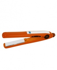 Designed specifically for highly textured hair, this Chi deep brilliance flat iron features titanium plates that are scratch resistant, retain even heat for consistent styling, and improve shine and softness of the hair. The digital temperature control easily adjusts for all hair types.