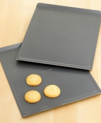 Put away that spatula... your cookies will slide right off these durable, aluminized steel sheets. Designed with nonstick surfaces inside and out, you'll enjoy quick release of baked goods and easy cleanup. Lifetime warranty.