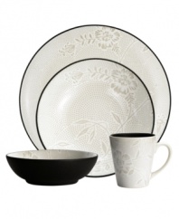 From basic to blooming. A fresh twist on a Noritake favorite, Colorwave Graphite Bloom place settings offer the same sleek style and durability as the original dinnerware pattern but with a pretty floral print.