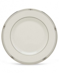 An art deco inspired design, platinum trim and metallic dots lend the Westerly Platinum salad plate sophisticated polish. This versatile collection perfectly coordinates with a variety of stemware and table linens. Qualifies for Rebate