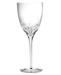 Coupling a modern silhouette and designer's touch, the Fete goblet from Monique Lhuillier for Royal Doulton promises a brilliant toast at every occasion. Vertical cuts extend from stem to bowl in glistening crystal.